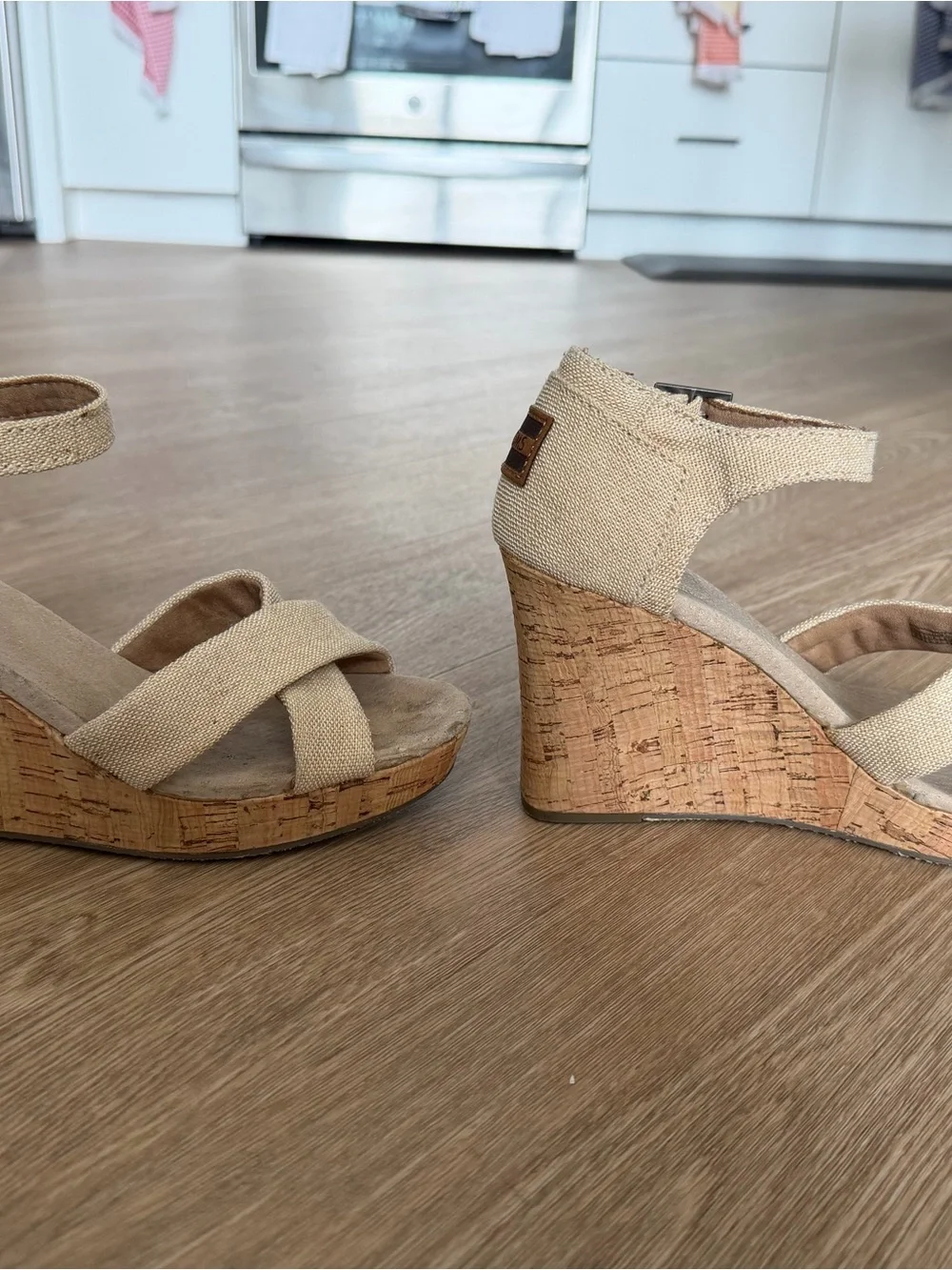 Toms Beige Cork Wedge Sandals with Fabric Straps